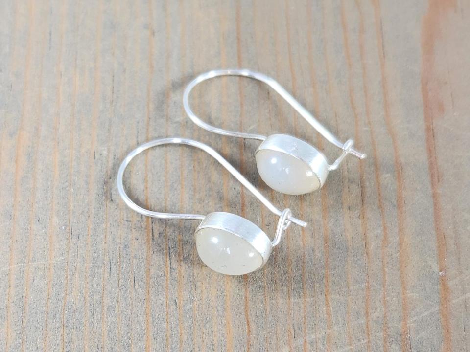 sterling silver moonstone earrings