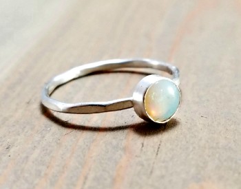 October birthstone opal jewelry