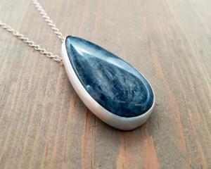 blue apatite pendant