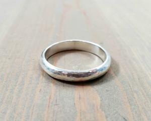 Silver hammered ring