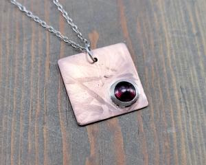 Red garnet pendant necklace