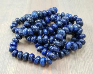 Blue lapis lazuli bead necklace