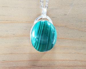 Natural green malachite pendant necklace