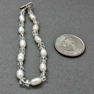 Delicate Pearl Bracelet