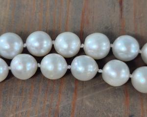 8mm pearls knotted