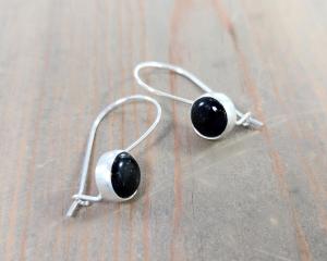 round black onyx kidney wire silver earrings