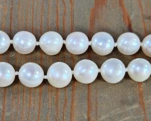 hand knotted pearl necklace with silk