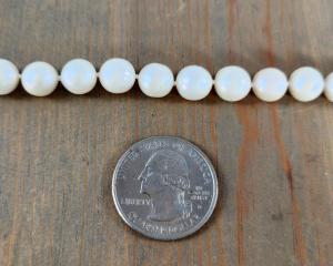 8-9mm white freshwater pearls