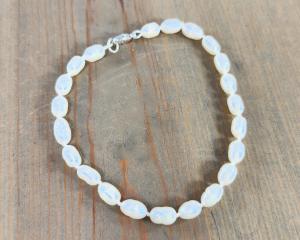 white pearl bracelet