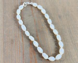 7 1/2 inch pearl bracelet