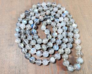 continuous endless single strand necklace with no clasp