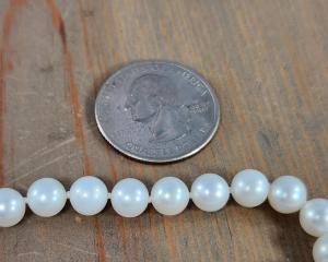 7mm off round white pearls