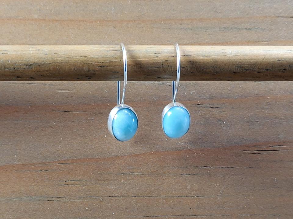 small dainty earrings