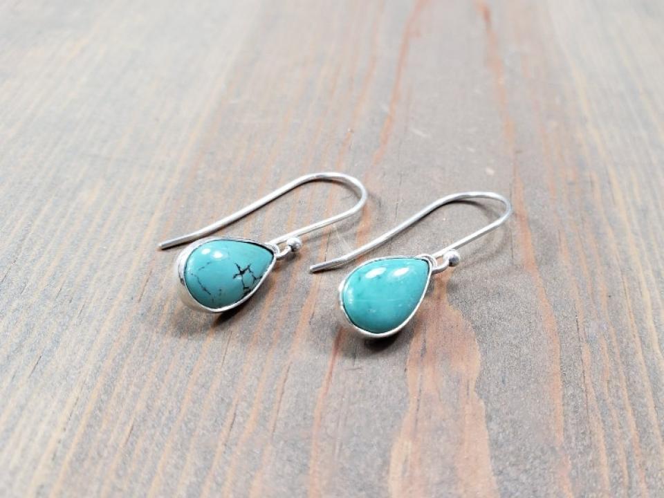 turquoise pear shape earrings
