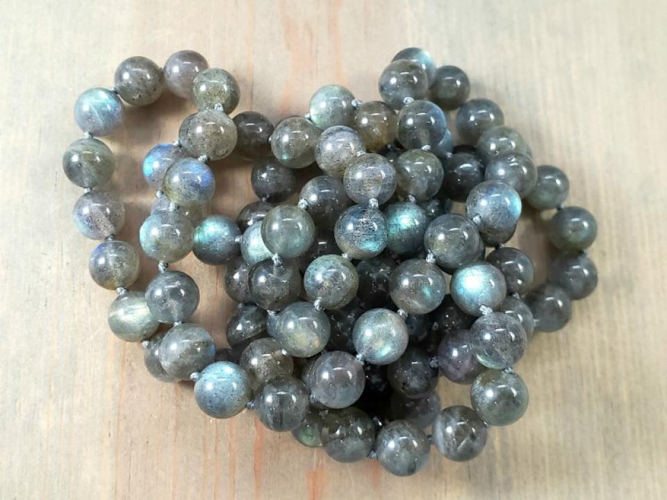 Endless labradorite necklace