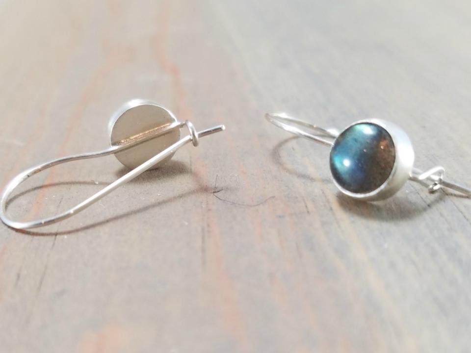 Silver Kidney Wire Earrings