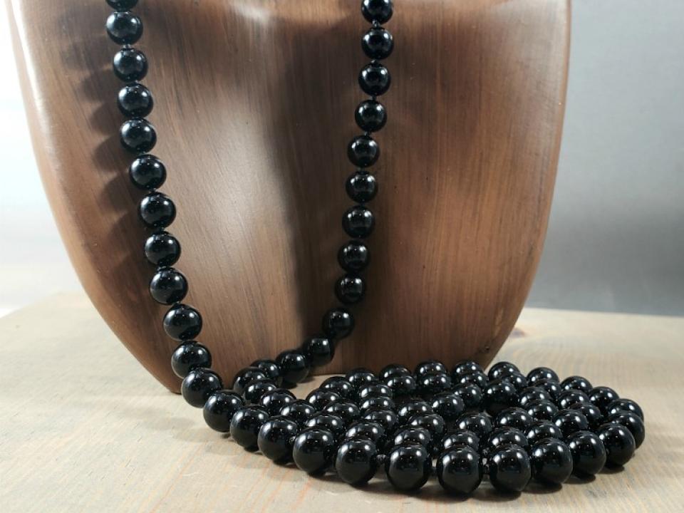 long black necklace