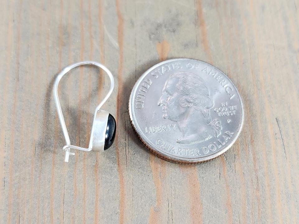 short 1 inch drop earrings