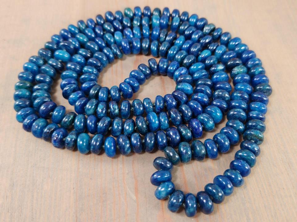 endless (no clasp) beaded stone necklace