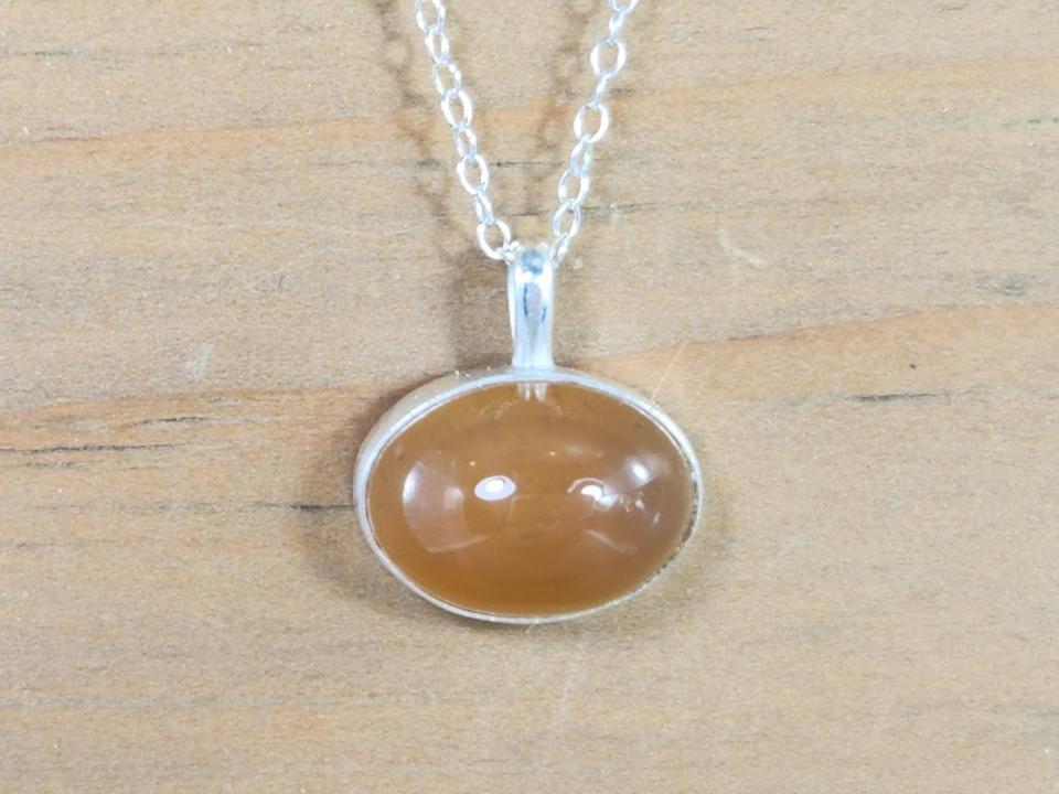 gemstone pendant necklace