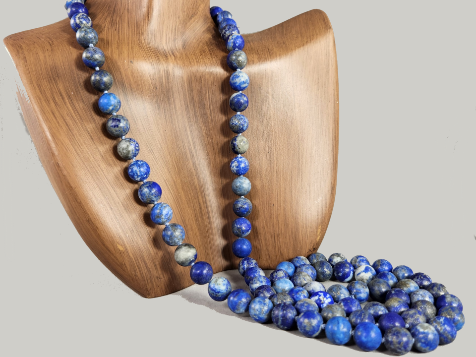 32 inch blue beaded necklace