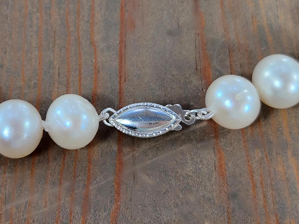 smooth sterling silver pearl clasp