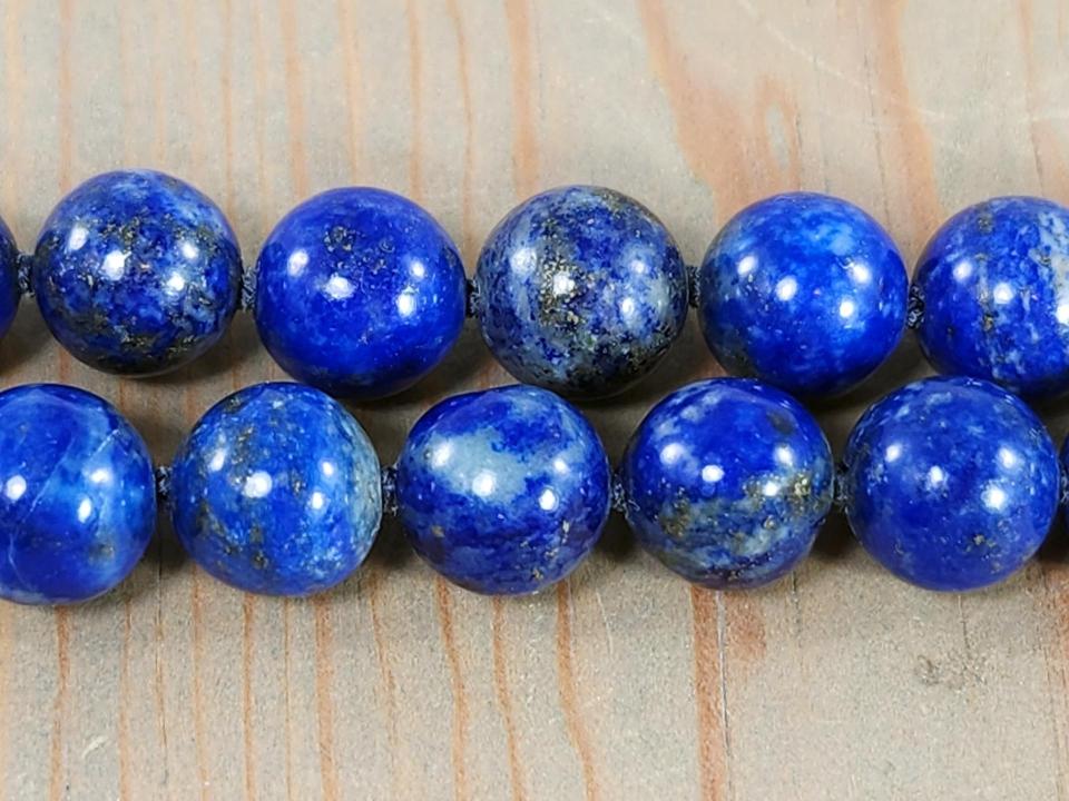 hand knotted lapis necklace