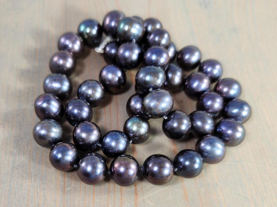 blue purple peacock pearl necklace