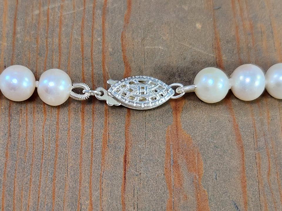 Knotted Pearl Necklace