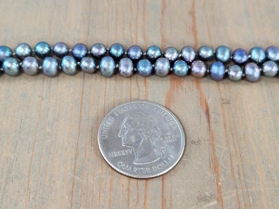 Off-round Peacock Pearl Necklace