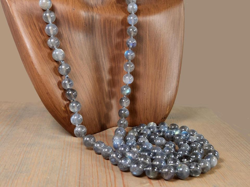 36 inch long single strand labradorite bead necklace