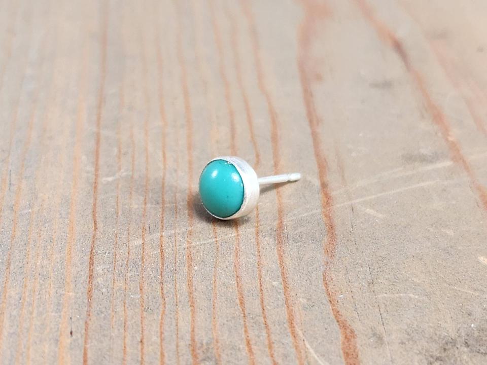 Green blue turquoise stud earring