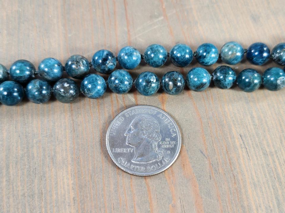 8mm smooth round apatite beads