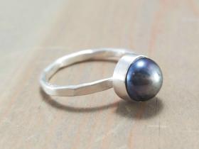 Peacock Pearl Ring