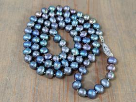 Off-round Peacock Pearl Necklace