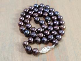 peacock pearl necklace