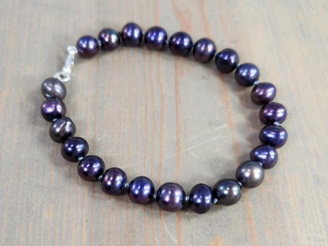 peacock pearl bracelet